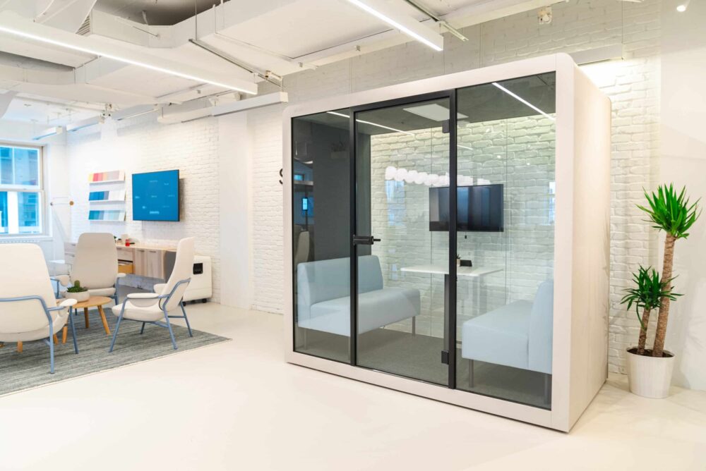 Hire Meeting Pod